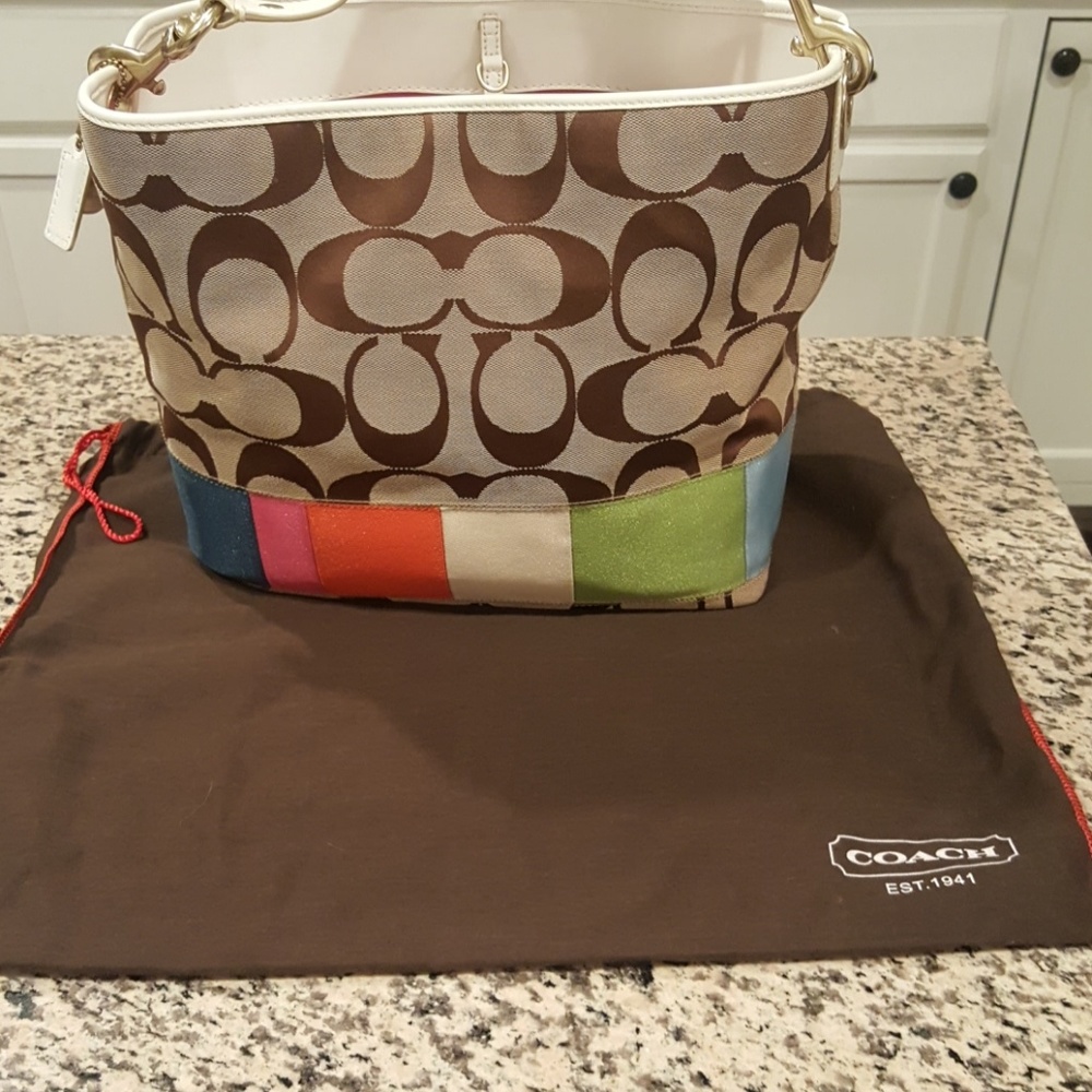 Authentic Coach canvas tote women's purse - Picture 2 of 8